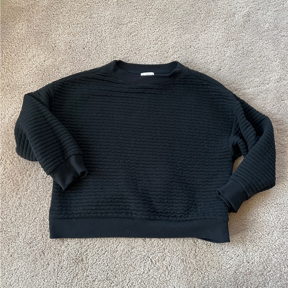 Gap quilted knit top
